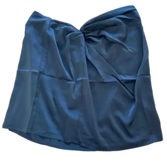 ELOQUII Satin Drape Front Knot Mini Skirt Sz 16 NWT Matching CropTop in my Shop - Picture 4 of 10